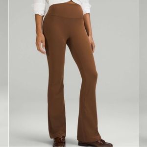 Lululemon Groove Super-High-Rise Flared Pant *Nulu in Roasted Brown size 6